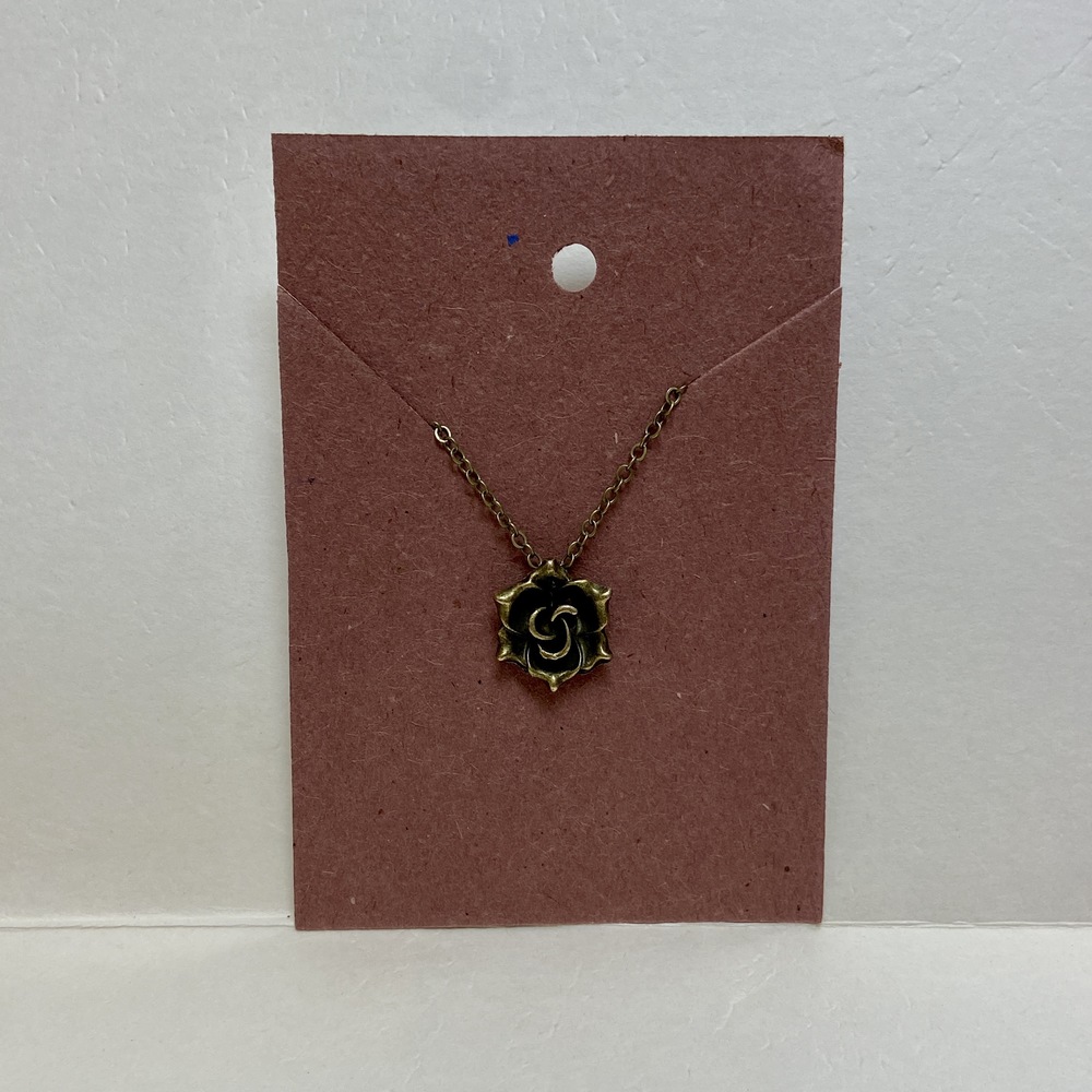 🦚 10 for $10 🦚 Juliet Rose Charm Necklace